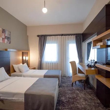 Ktü Koru Otel 4*