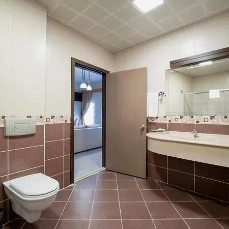 Ktue Koru Hotel 4*